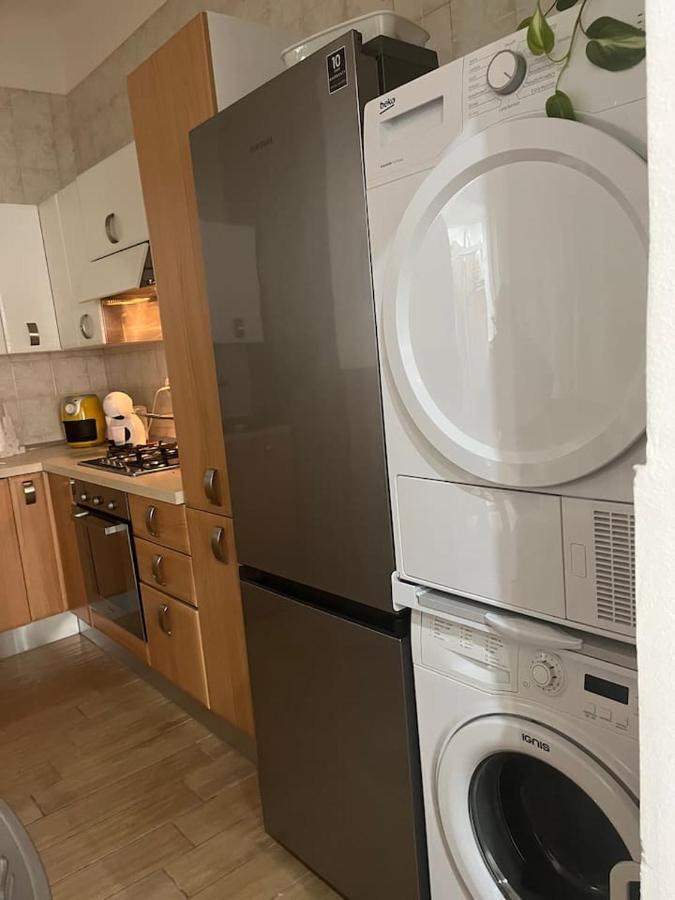 Monohouseinbari Lejlighed Eksteriør billede